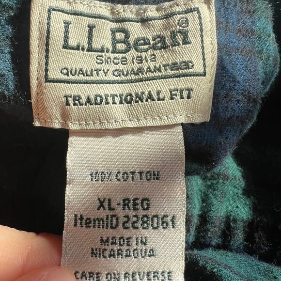 Garnet Hill Men's Plaid Button-Up Shirt Sleeveless Collared Green Black Size M - Picture 3 of 4